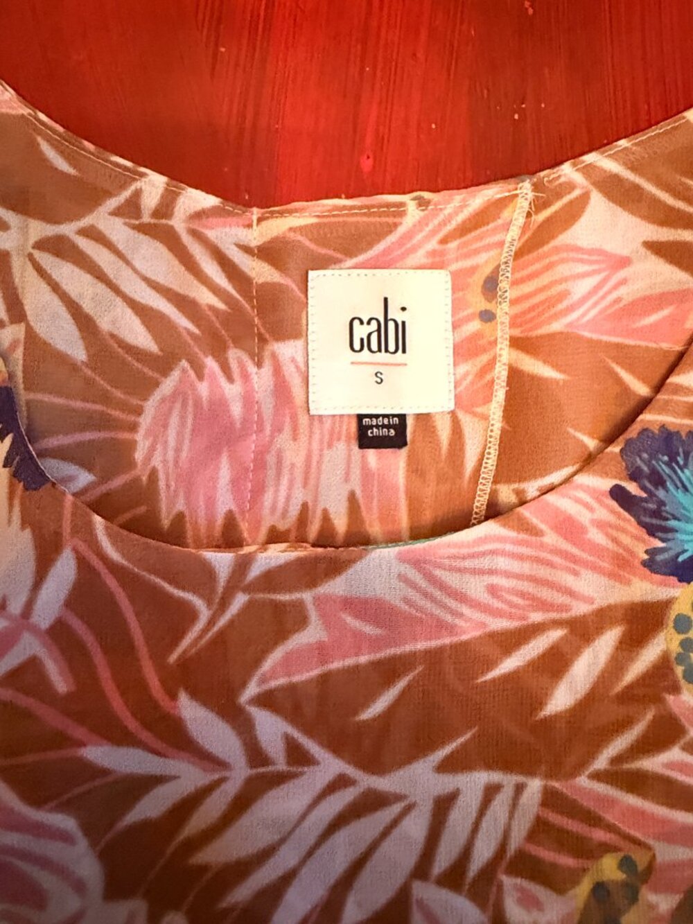 CAbi Parlor Top — Women’s Sleeveless Tropical Floral Chiffon, Sz S - Picture 5 of 6